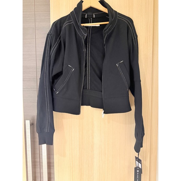 Blanc Noir Jacket Women's Size M Black Contrast Stitching Full Zip Cropped NWT - Picture 1 of 8
